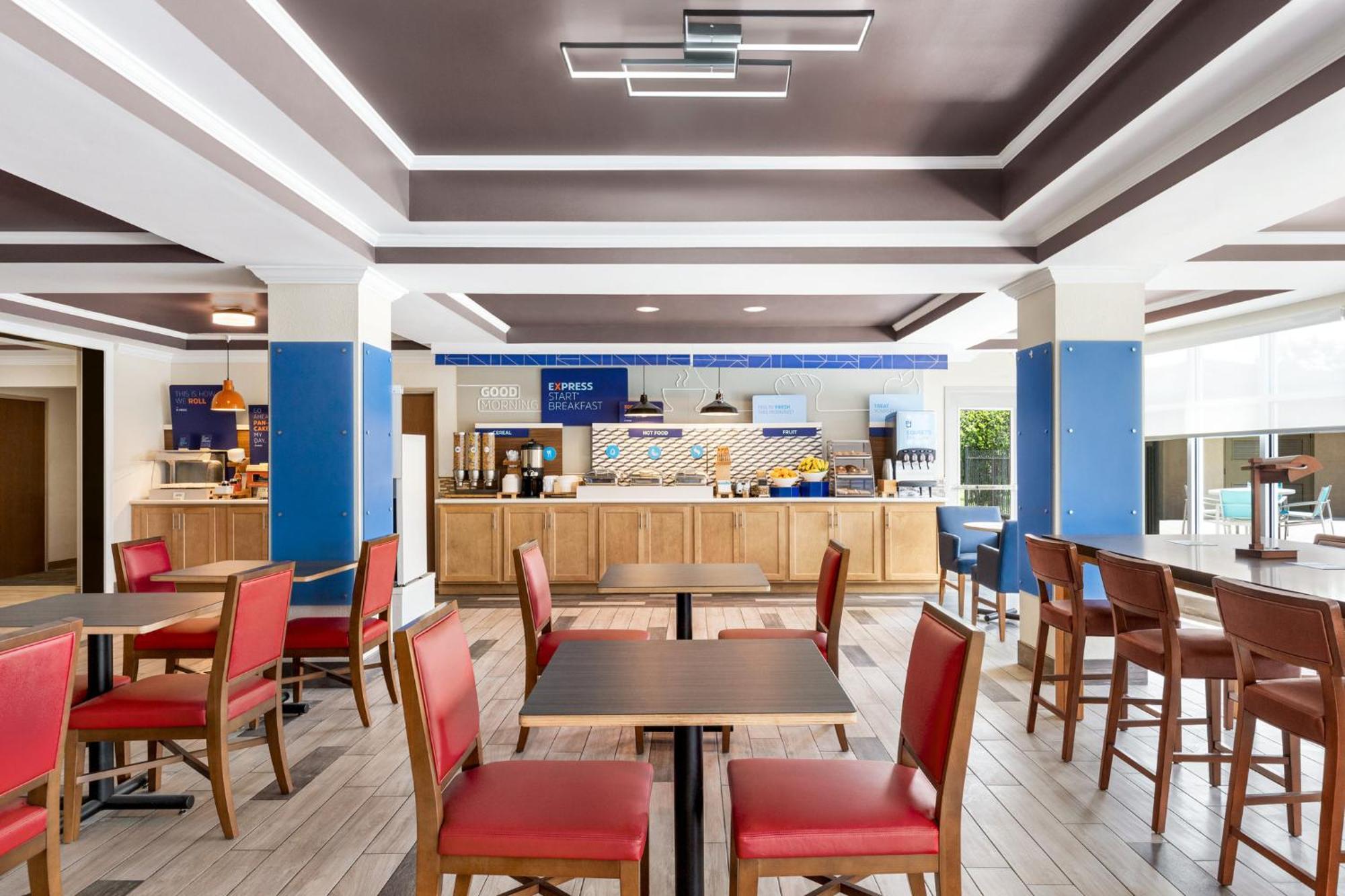 Holiday Inn Express Hotel & Suites Live Oak By Ihg Exteriör bild